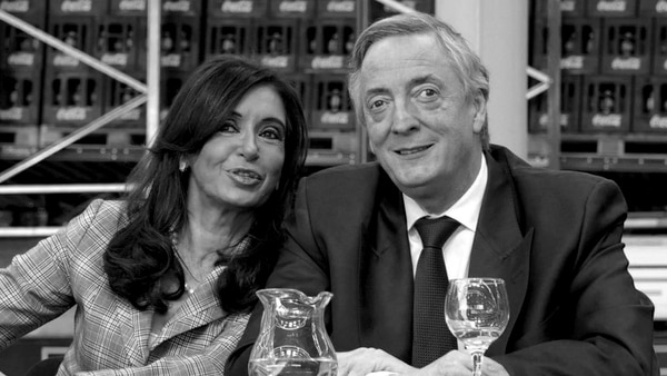nestor-kirchner-cristina-blanco-y-negro
