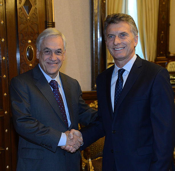 614px-Macri_con_Piñera