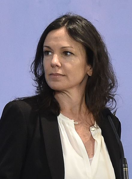 Carolina_Stanley_2016_(cropped) (1)