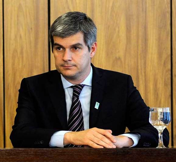 Marcos_Peña_en_Brasil_(cropped)