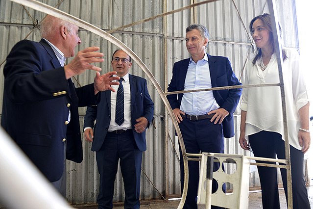640px-Macri_y_Vidal_en_Saladillo_con_Cicaré