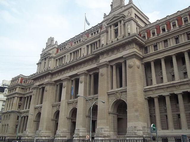640px-Tribunales_3