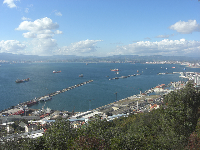 8170639577_e66c47bd16_z