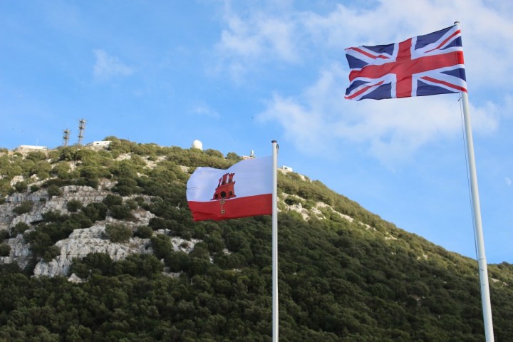 flags_england_gibraltar_rock-1070513