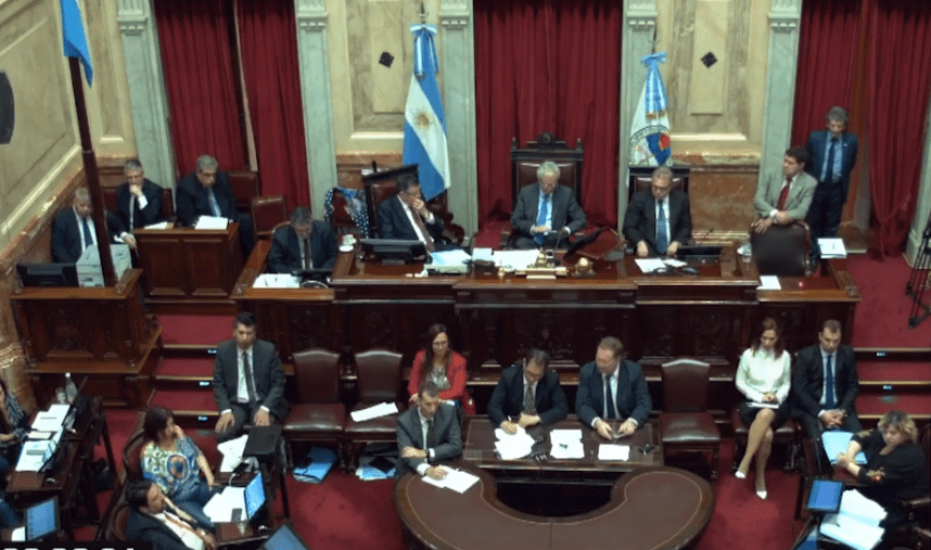 SENADO