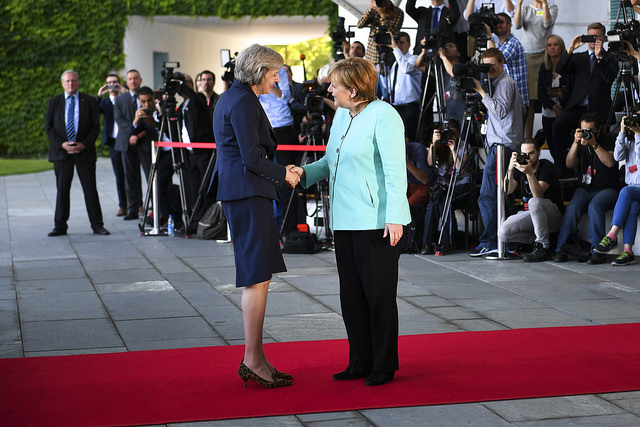 27818807364_b643f7f111_z