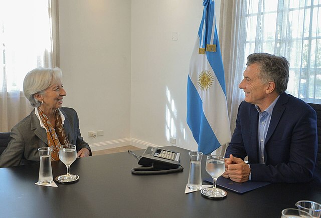 640px-Macri_y_Lagarde_en_Olivos_02