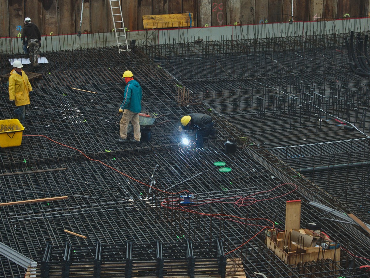 construction_welding_industry_welder_safety_industrial_worker_metal-456970