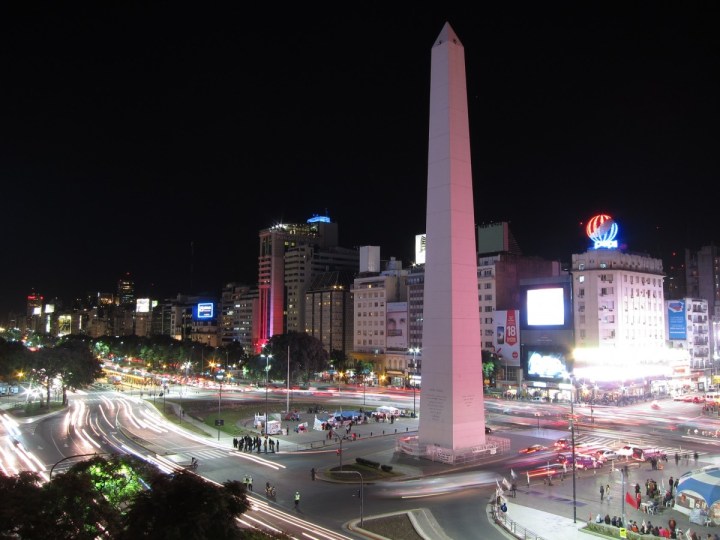 buenos_aires_argentina_obelisk_city_capital_street_monument_traffic-777328