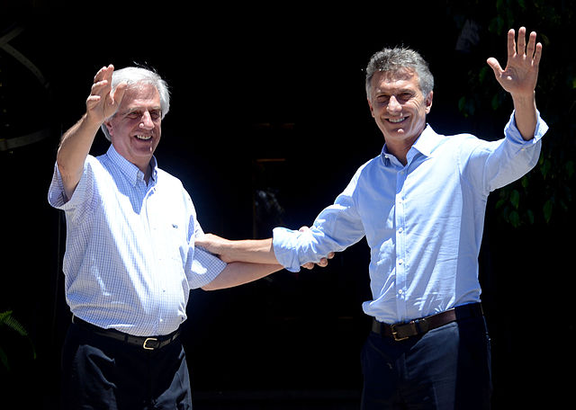 Visita_de_Macri_a_Tabaré_Vázquez_02