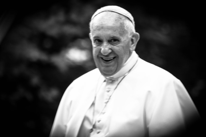 nyc_newyorkcity_blackandwhite_bw_white_newyork_pope_black-241657