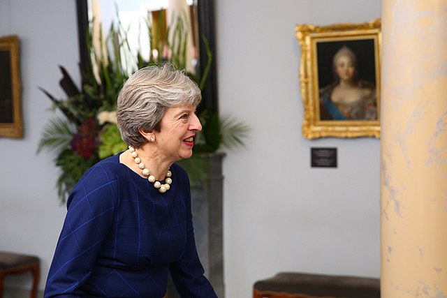 640px-Tallinn_Digital_Summit._Welcome_dinner_hosted_by_HE_Donald_Tusk._Handshake_(37330669776)