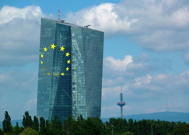 ecb-2975134_640