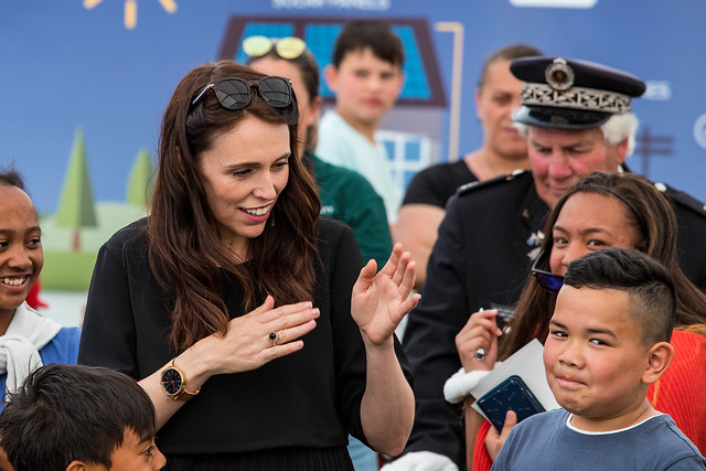 31902152348_f018f351a7_z