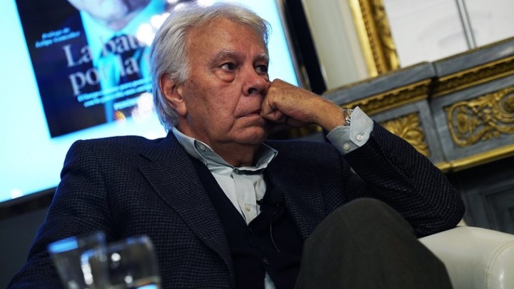 32535977397_fe28615c50_k