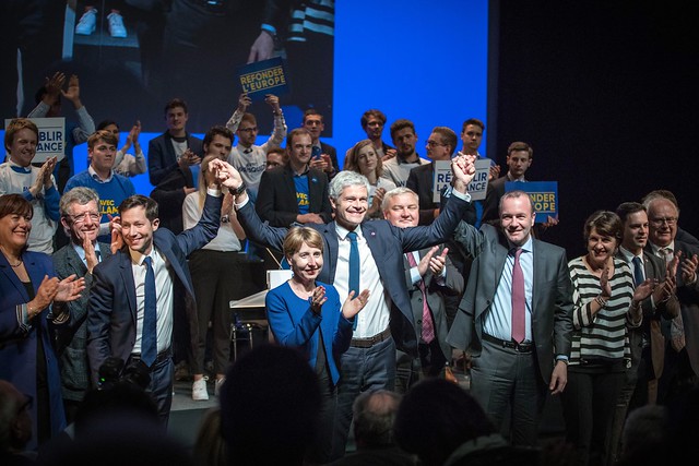 40764484233_89010f6e53_z