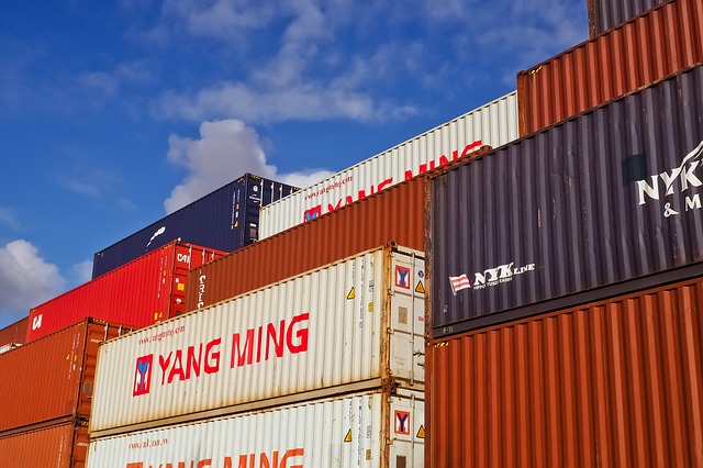 container-3857612_640