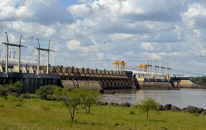 1280px-Represa_del_lado_Argentino