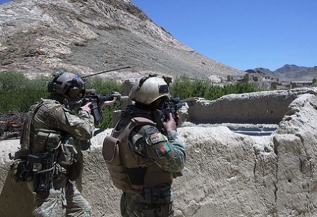 Afghan Special Operations Forces clear compounds in Wardak