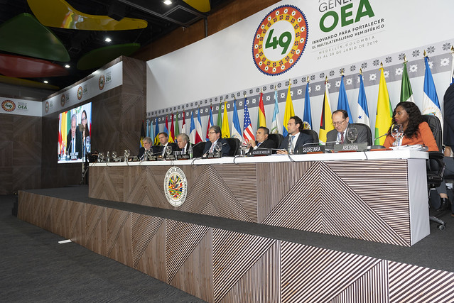 48147979361_b871104ef8_z