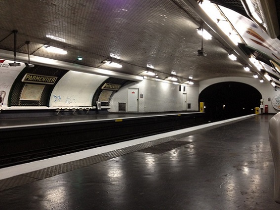 metro_paris_station_wharf_parmentier-913949