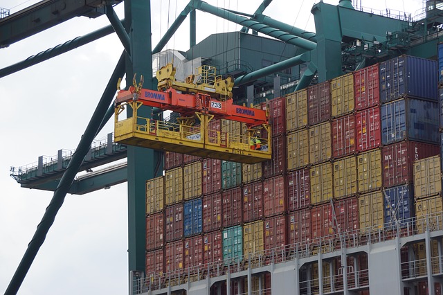 containers-2018438_640