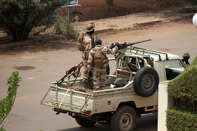 640px-Malian_soldiers_in_Bamako_during_2012_coup