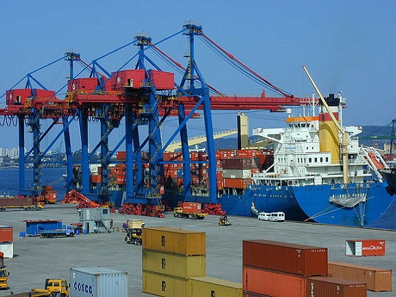 640px-Port_Santos