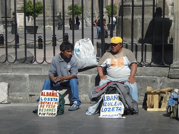 640px-Unemployment_in_Mexico_2009