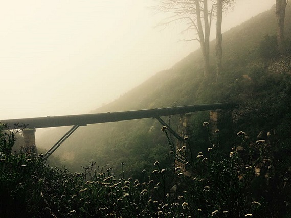 fog-gas-industrial-mist