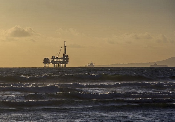 oil-platform-offshore-platform-oil-rig-industry-ocean-sunset