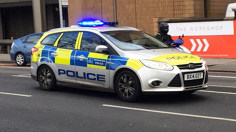 1024px-Met_Police_Response_Car