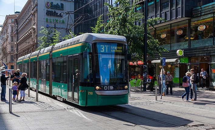 1024px-Variotram,_Helsinki,_Finlandia,_2012-08-14,_DD_01