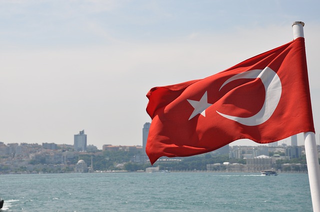 flag-1244625_640