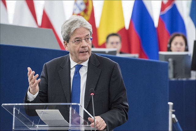 33315278072_521f7524b0_c