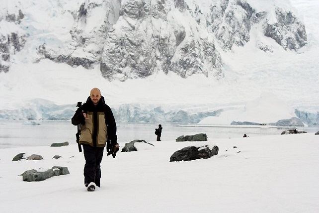 2419020081_1dab433a6b_c