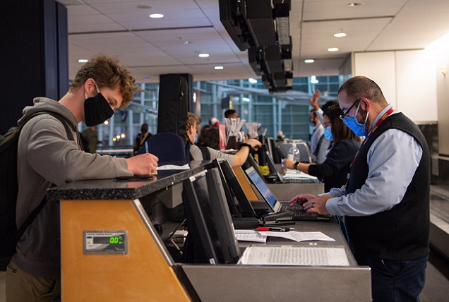62nd APS Airmen conduct new COVID-19 screening at SeaTac