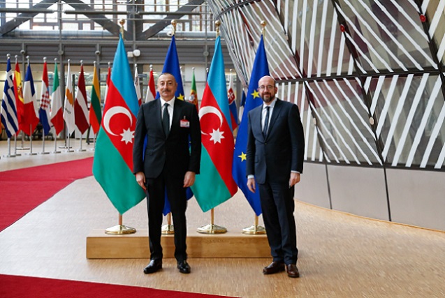 50375802637_b4cf4e7eac_c