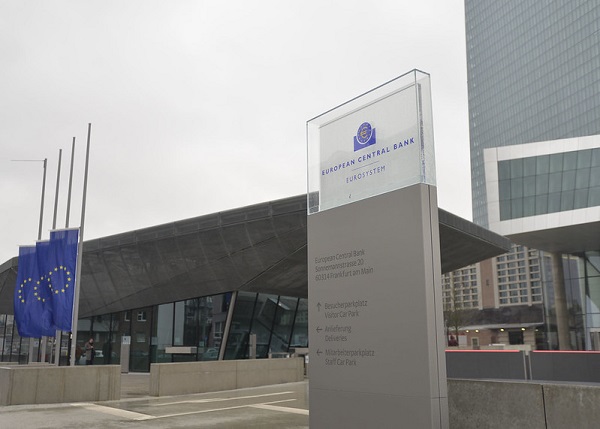 50375802637_b4cf4e7eac_c