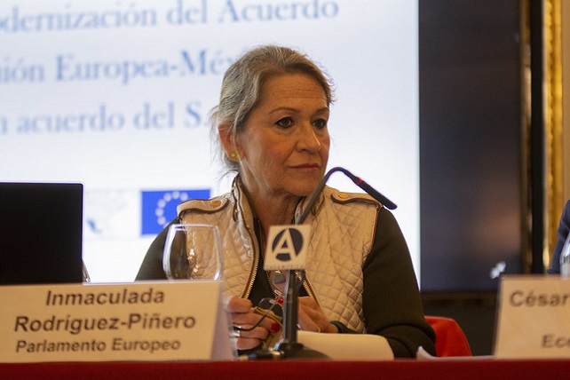 50375802637_b4cf4e7eac_c