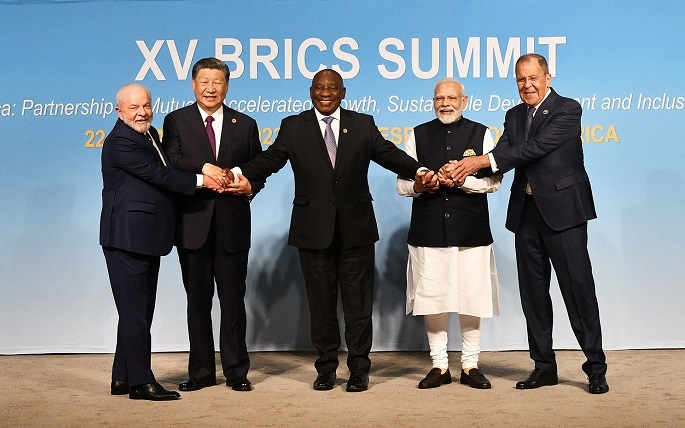 Poder económico anti-EE. UU. de&nbsp;BRICS