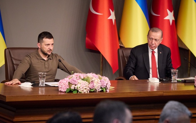 Turquía apoya acuerdo de paz en&nbsp;Ucrania