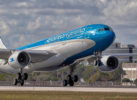 Aerolíneas Argentina cancela privilegios de&nbsp;políticos