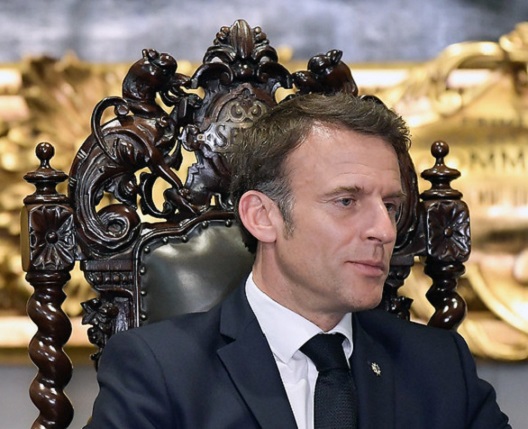 Macron busca construir gobierno de&nbsp;coalición