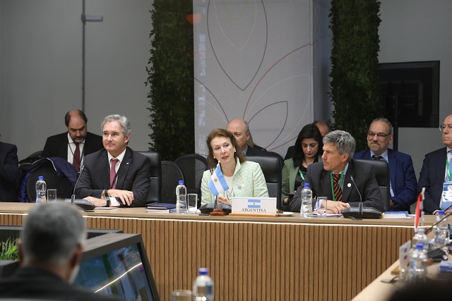 50375802637_b4cf4e7eac_c