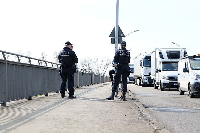 50375802637_b4cf4e7eac_c