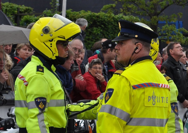 Investigan explosión en plaza principal de&nbsp;Ámsterdam