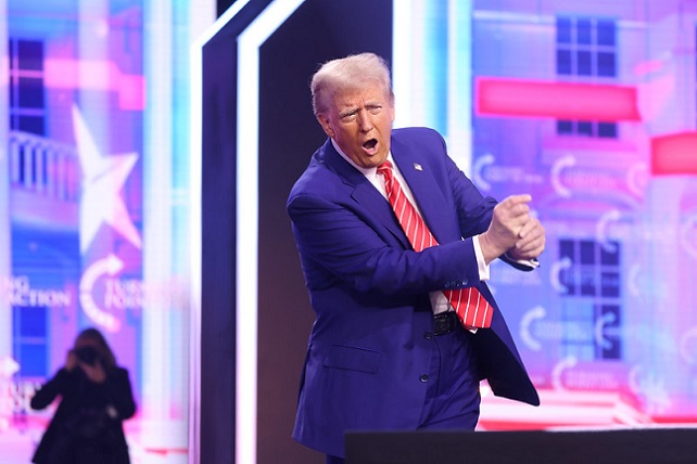 Alivio mundial, Trump revisa política&nbsp;arancelaria