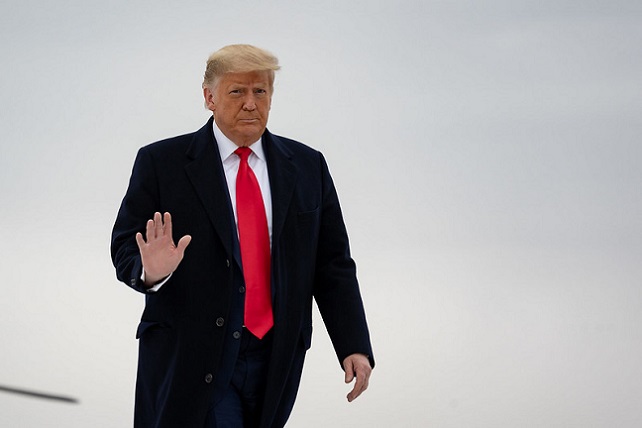 Trump insiste en despedir a&nbsp;Powell