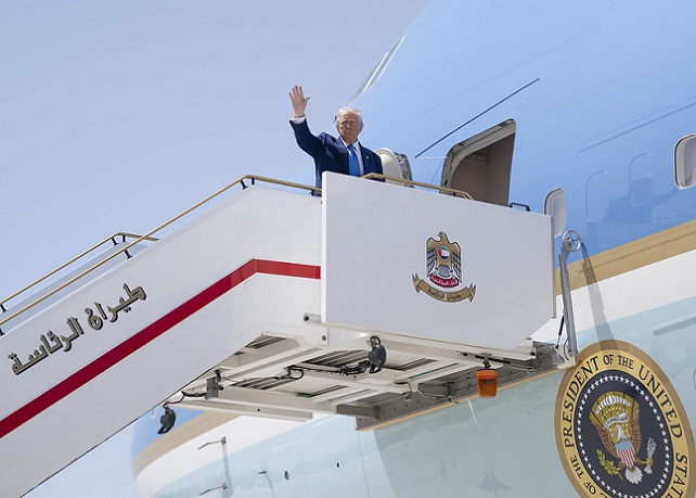 Trump elige controvertido&nbsp;embajador